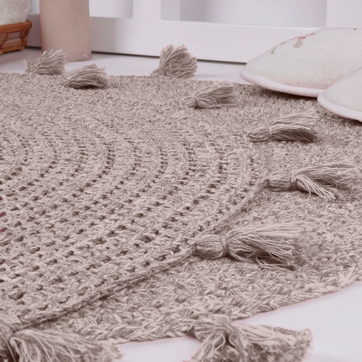 Alfombra Redonda Multiusos Tejida, Color Beige