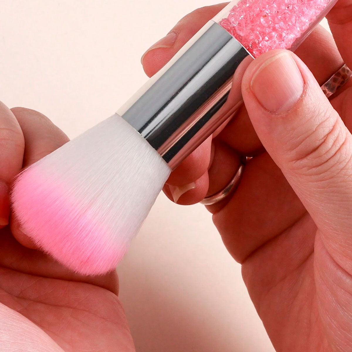 Brocha de Maquillaje para Rubor con Partículas de Glitter