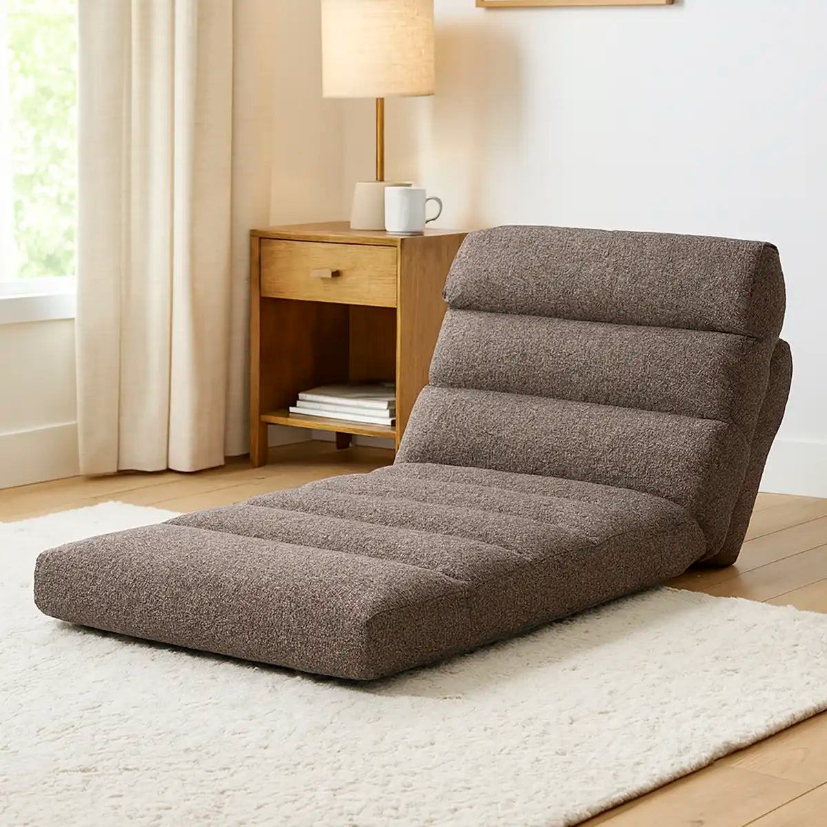 Silla de Espuma, Room Essentials