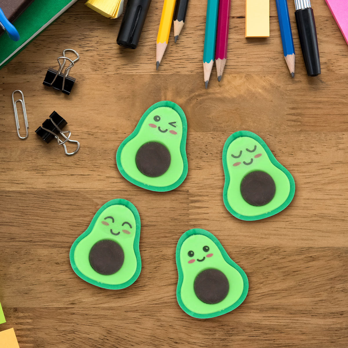 Kit de 4 Gomas en Forma de Aguacate