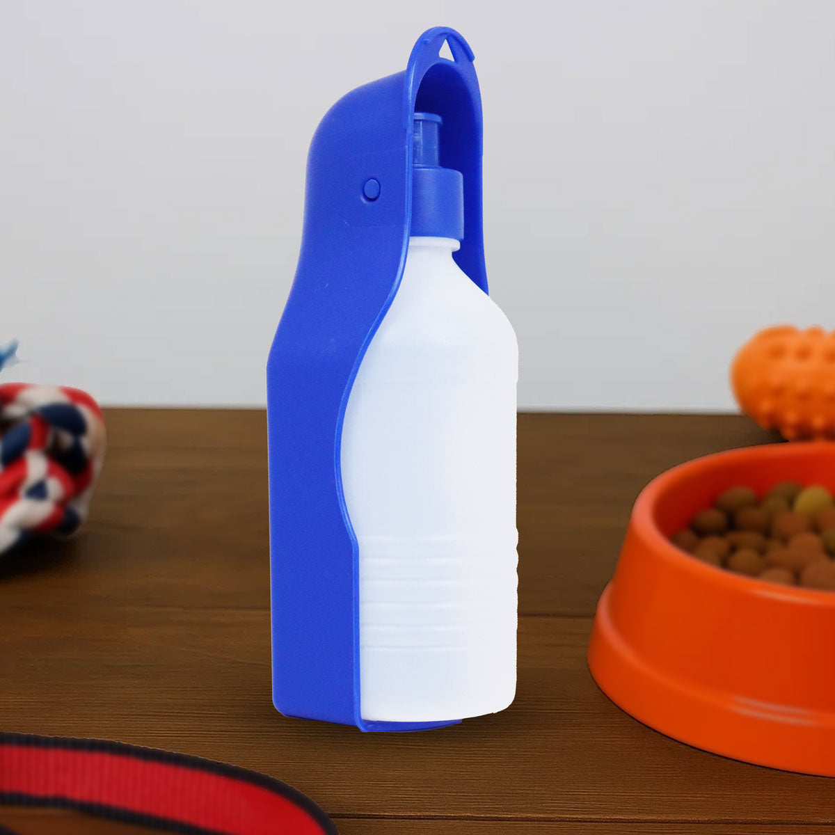 Botella Dispensador de Agua para Mascotas, Color Azul, 250 ml