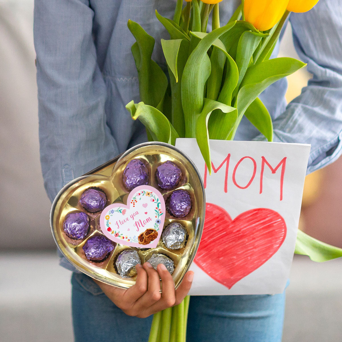 Caja de Chocolates en Forma Corazón "I love you Mom", 132 gr