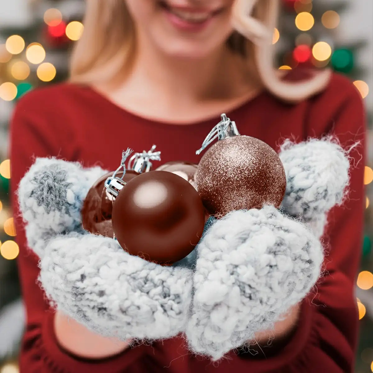 Set de Esferas Navideñas, Color Cobre, 4 pzas