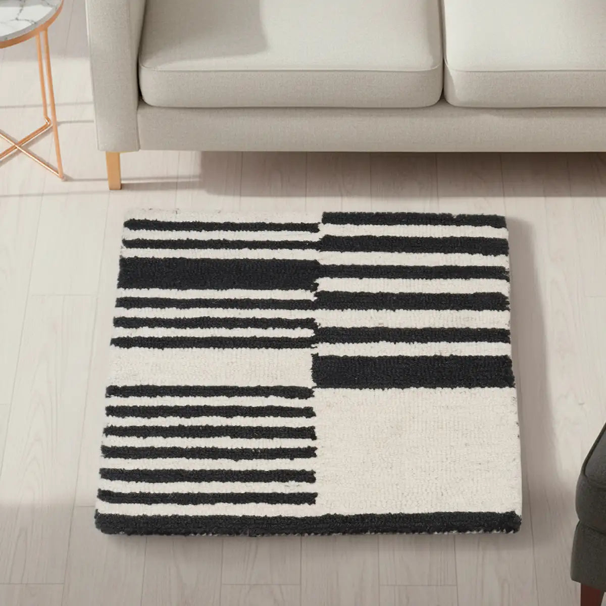 Kalira, Tapete Cuadrado