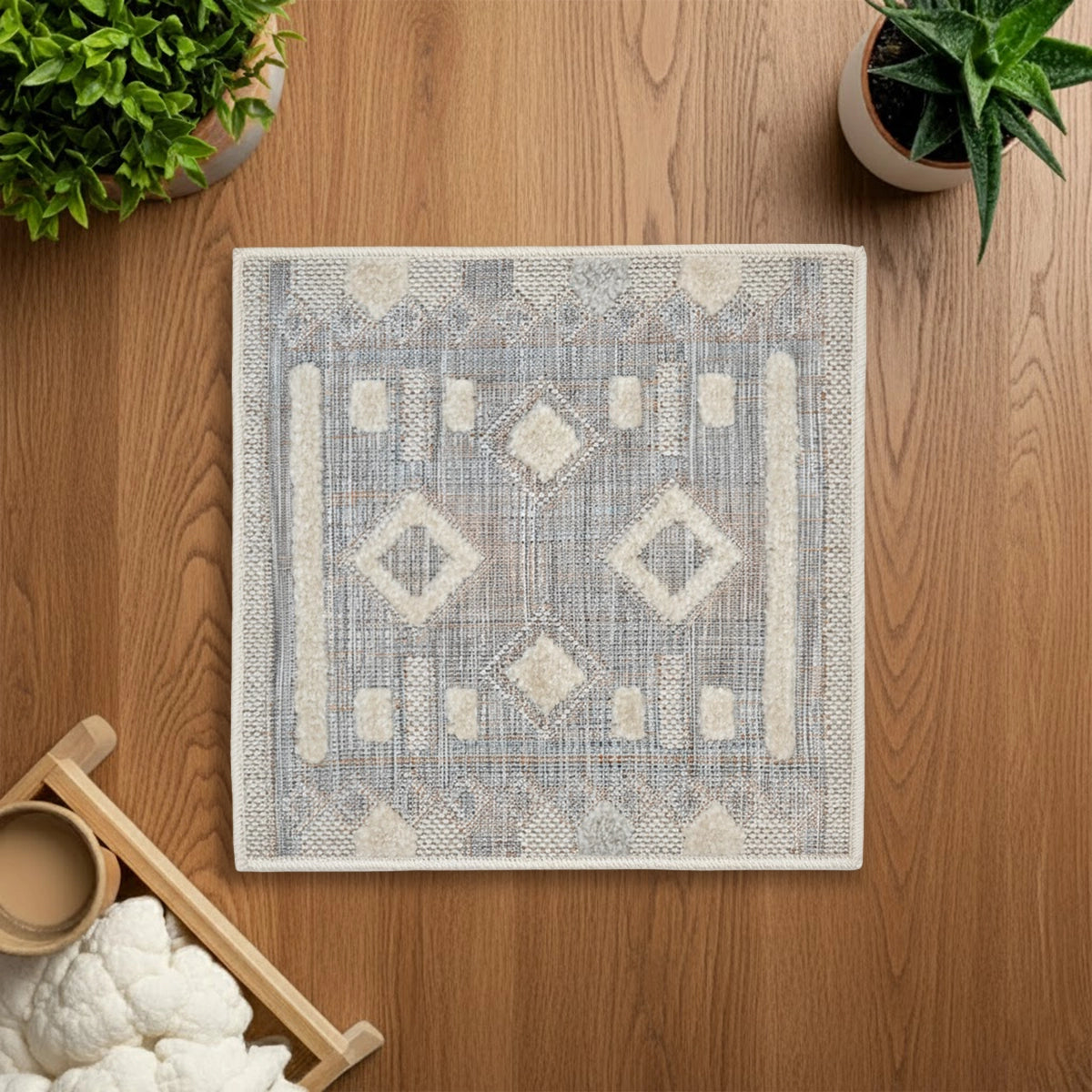 Idara, Tapete Cuadrado