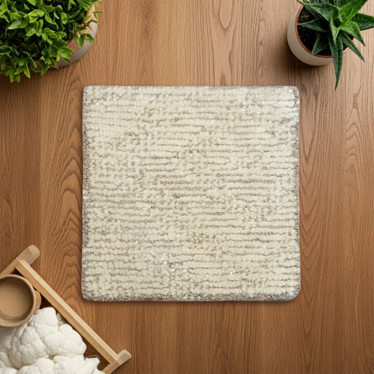 Liranda, Tapete Cuadrado