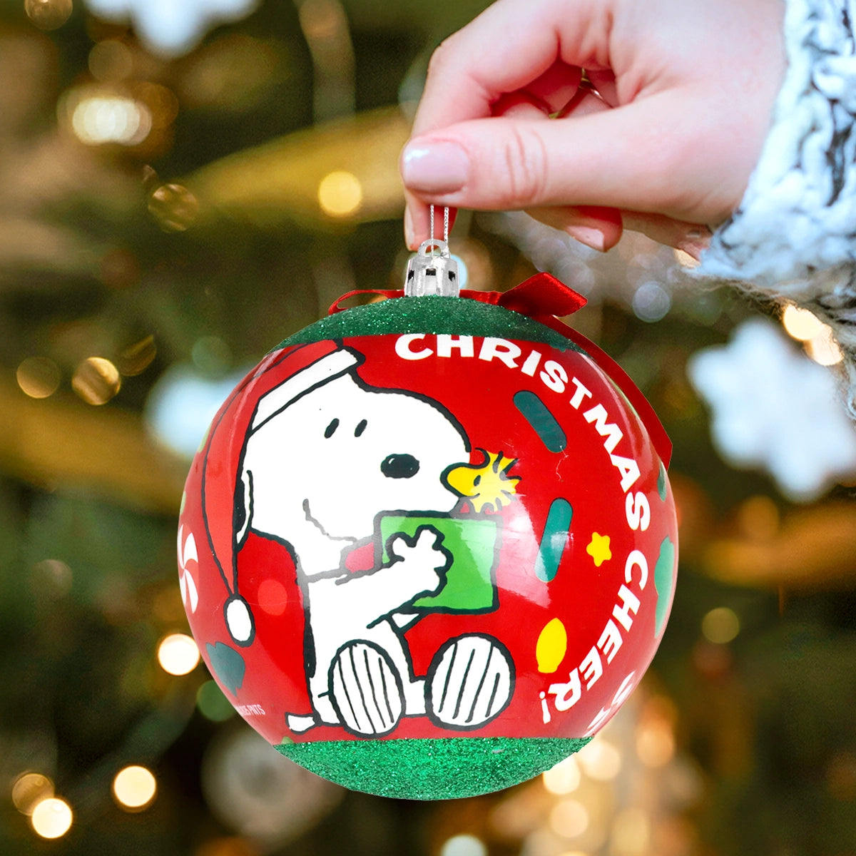 Esfera Navideña con Moño, Snoopy