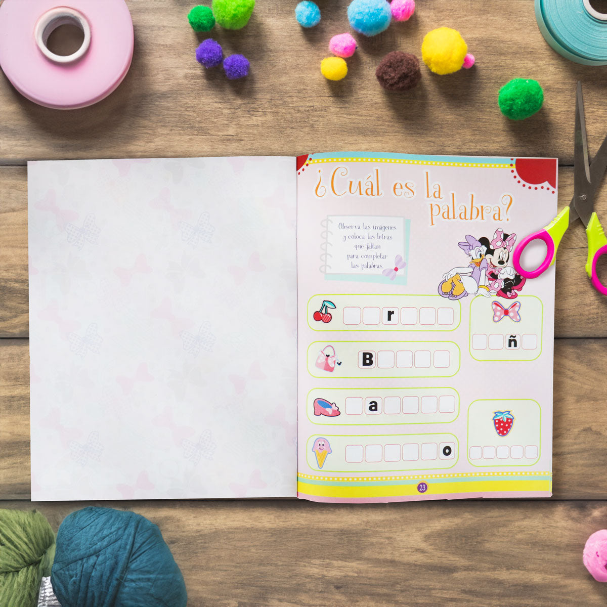 Minnie Mouse, Libro Recortable