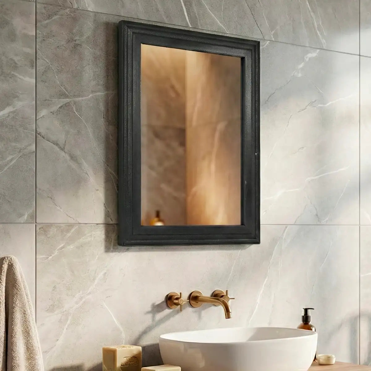 Espejo Pequeño, Marco Negro