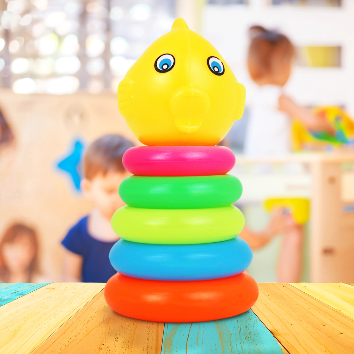 Torre con Aros Apilables, Pez