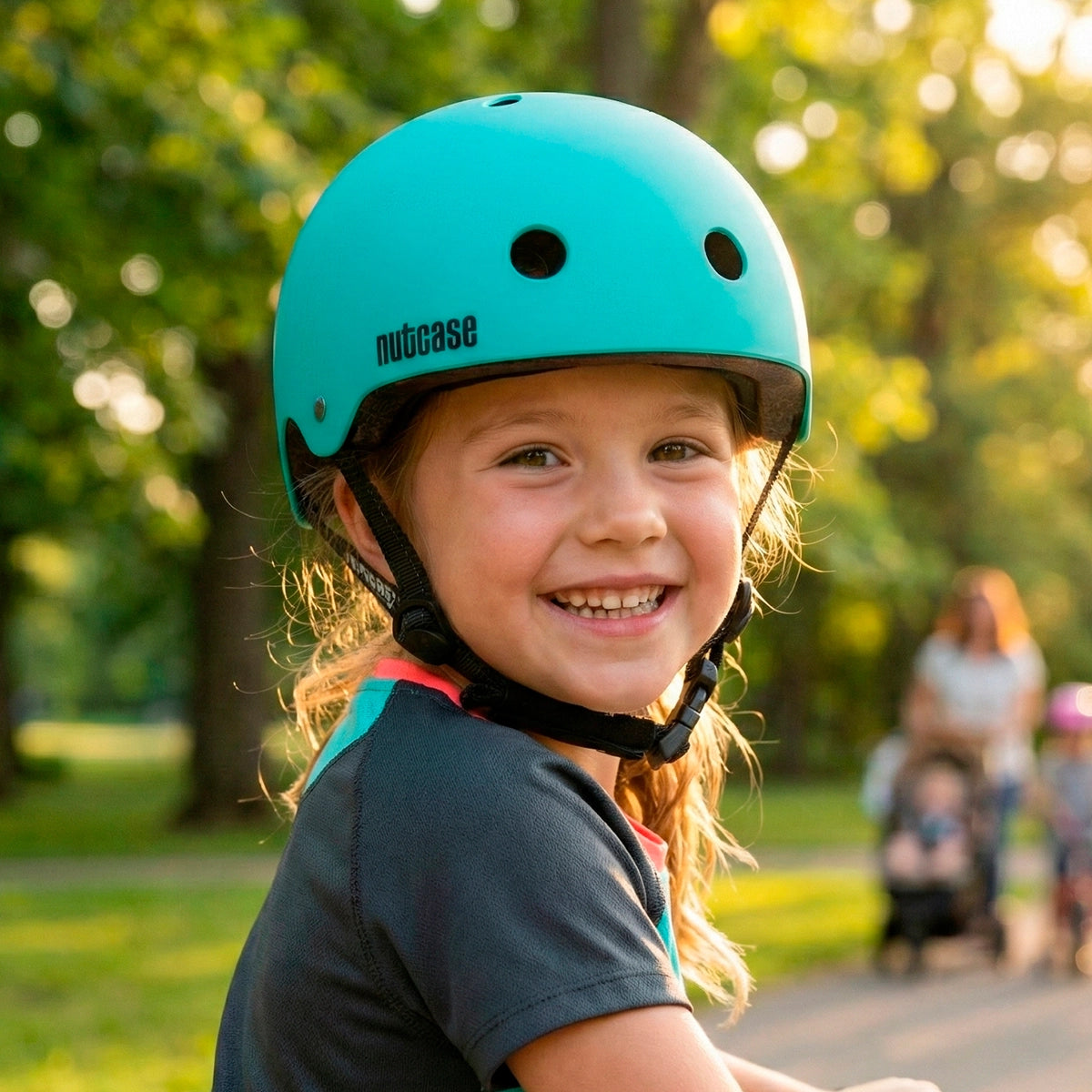 Casco de Protección, NutCase, Color Verde