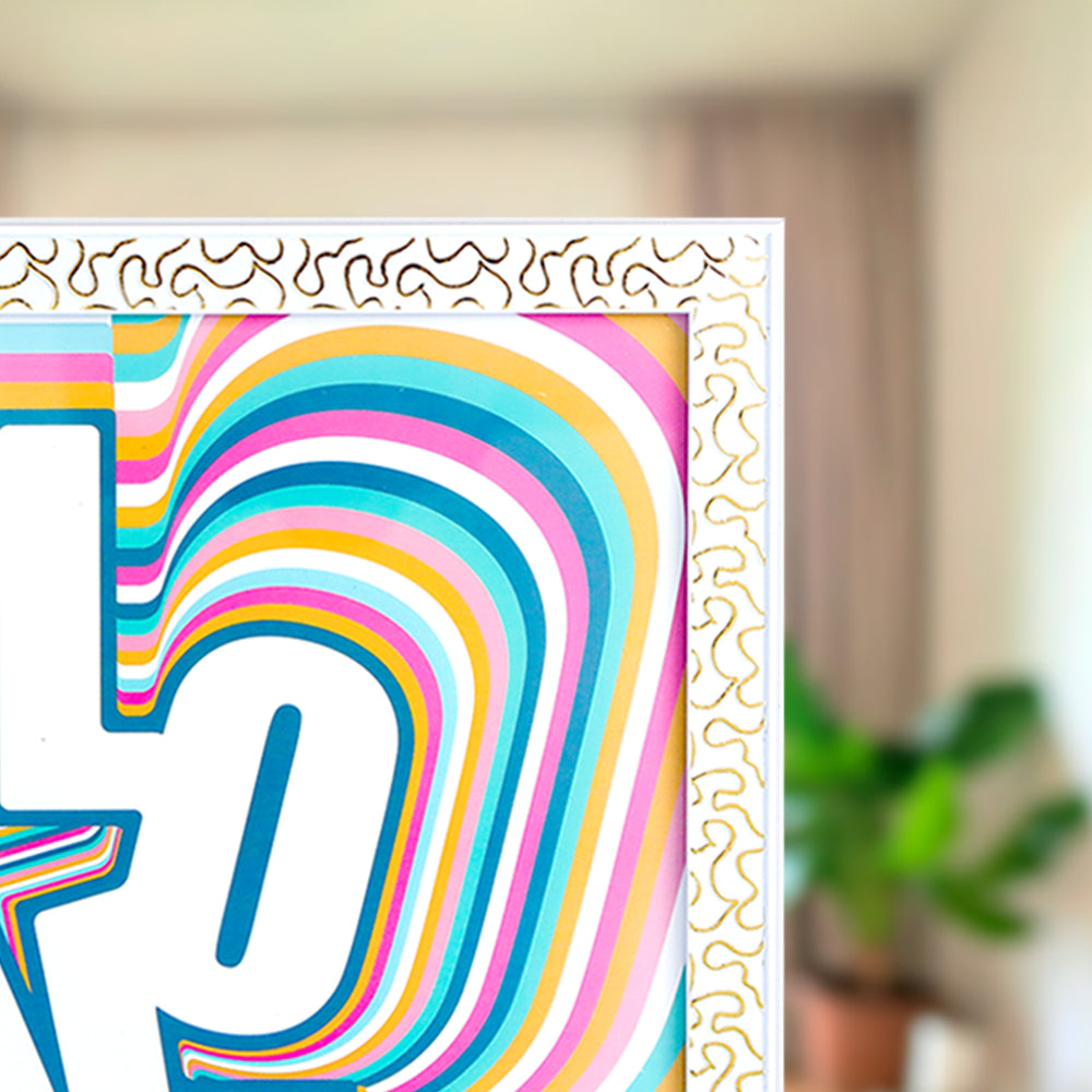 Portadocumento Blanco con Detalles Dorados