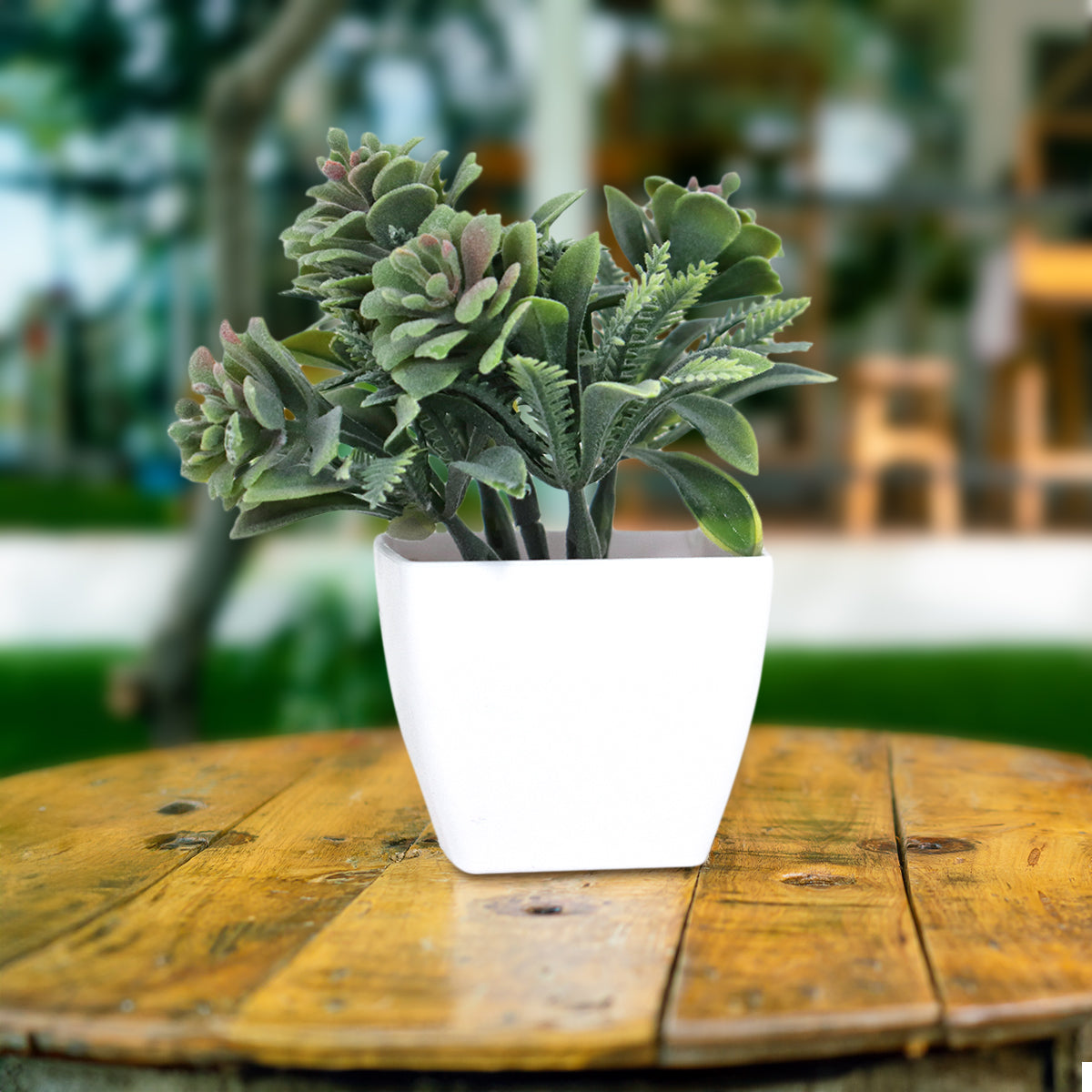 Maceta Blanca con Suculenta Artificial, 10x5cm