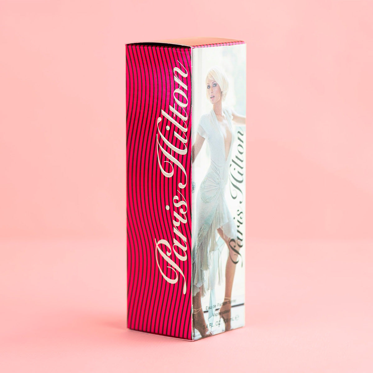 Paquete Enamorados, Set de Fragancia Nautica Voyage para Caballero 100ml. y Fragancia Paris Hilton para Dama 100ml.