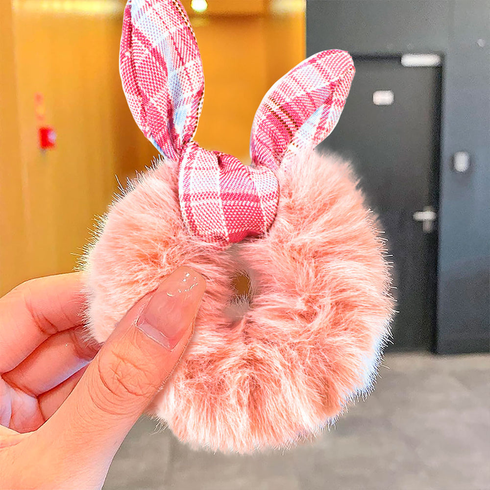 Dona para el cabello decorada con peluche