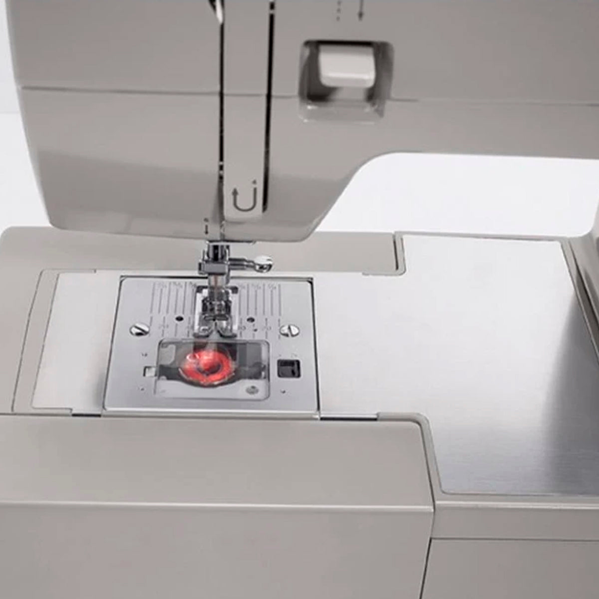 MAQUINA SINGER FACILITA PRO 23 PUNTADAS **