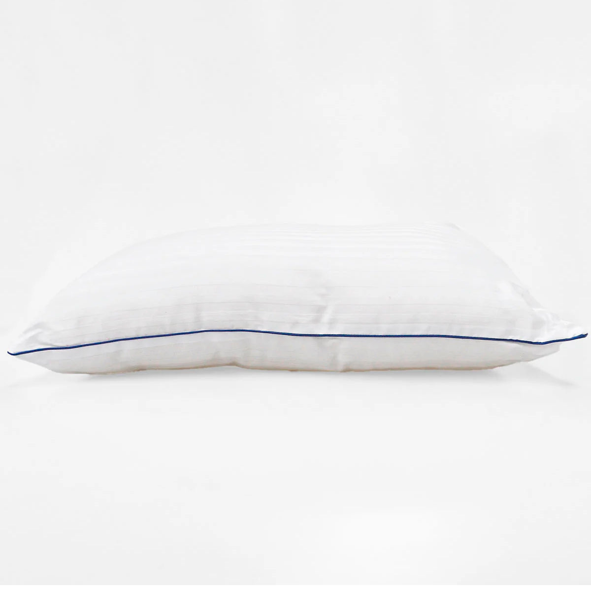 ALMOHADA SPRING AIR LUXURY COILED COMFORT FIRME 4**