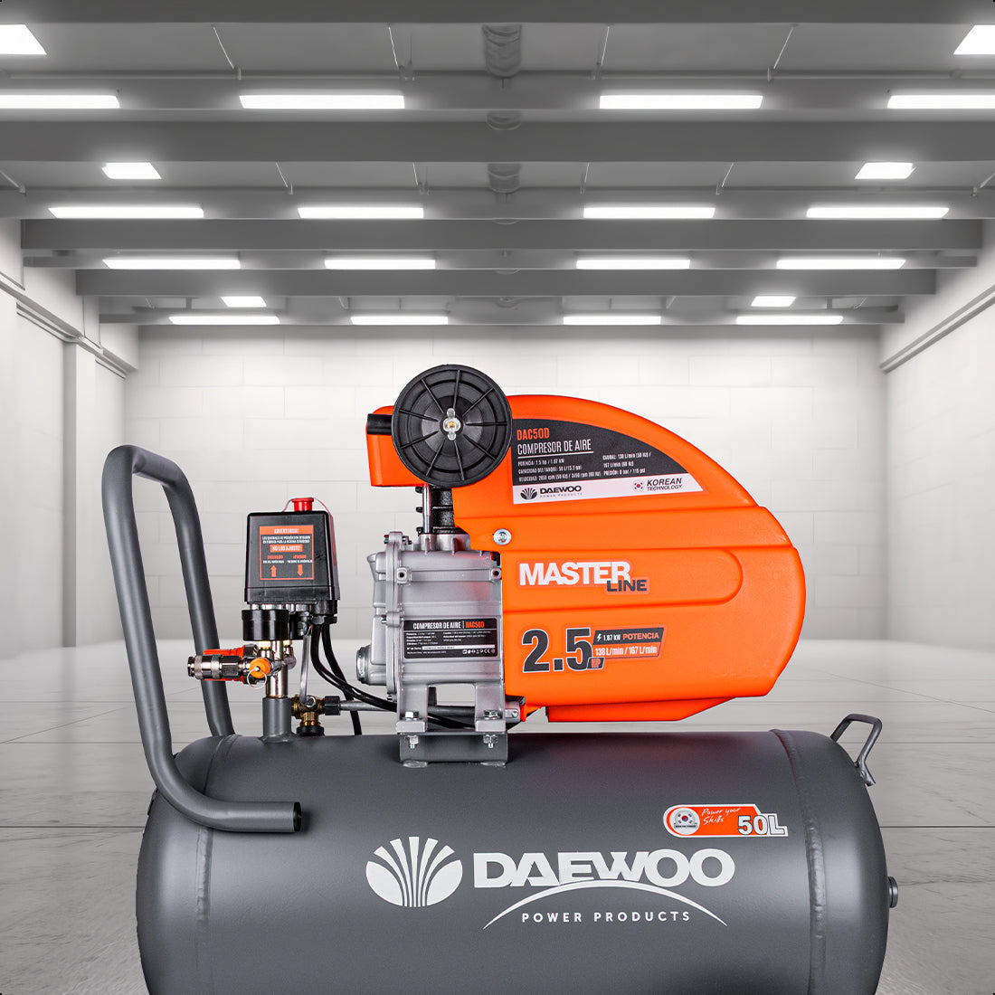 Compresor de aire, lubricado, horizontal 50L 2.5HP 110V 115psi (+kit) DAEWOO