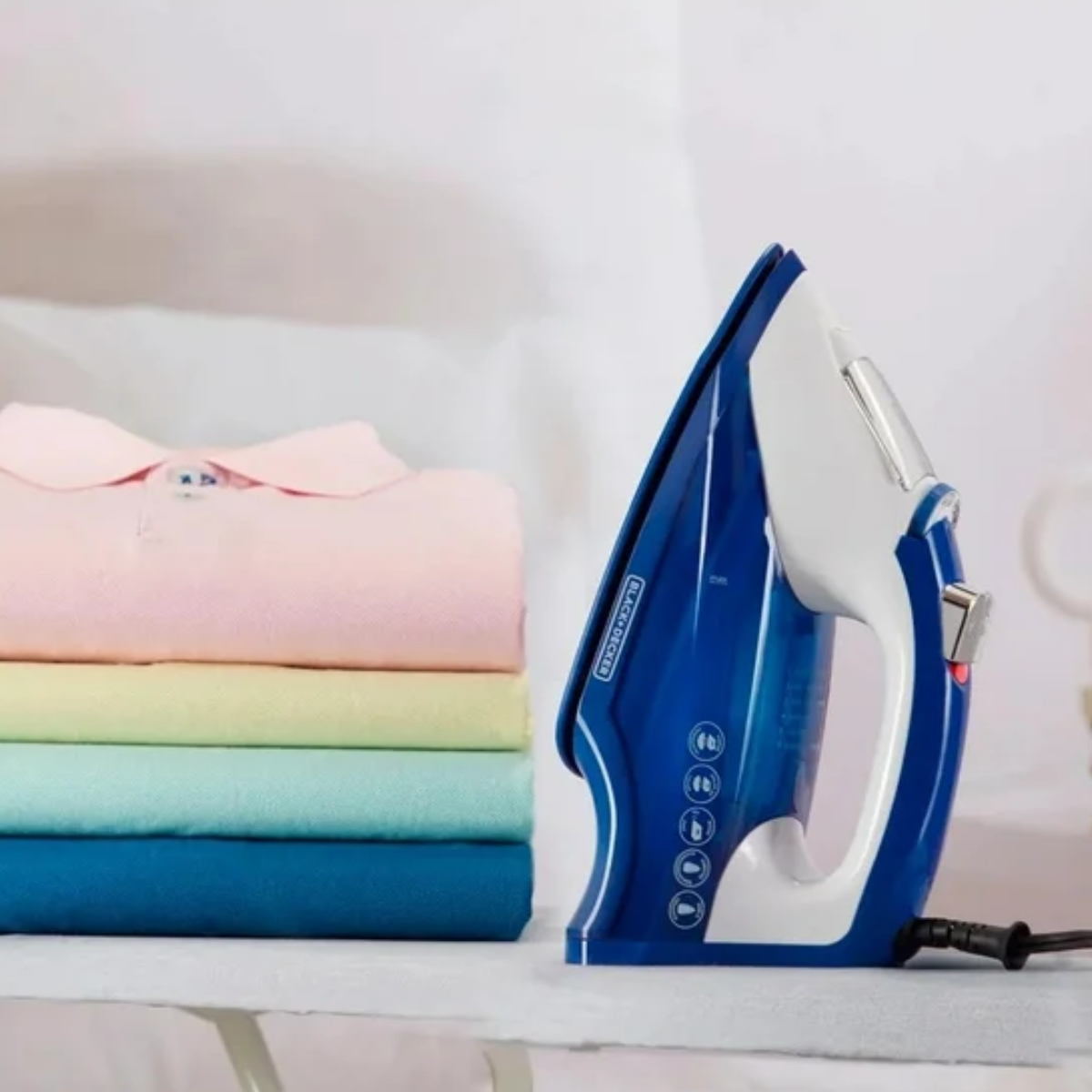 Plancha B\&D IR1866 Azul*