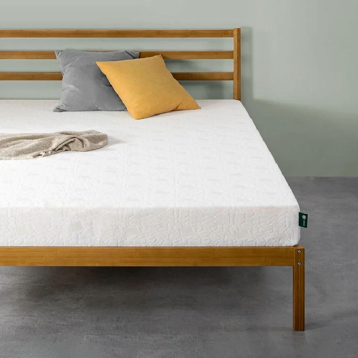 Colchón Queen Size Zinus Air Flow Memory Foam 20cm