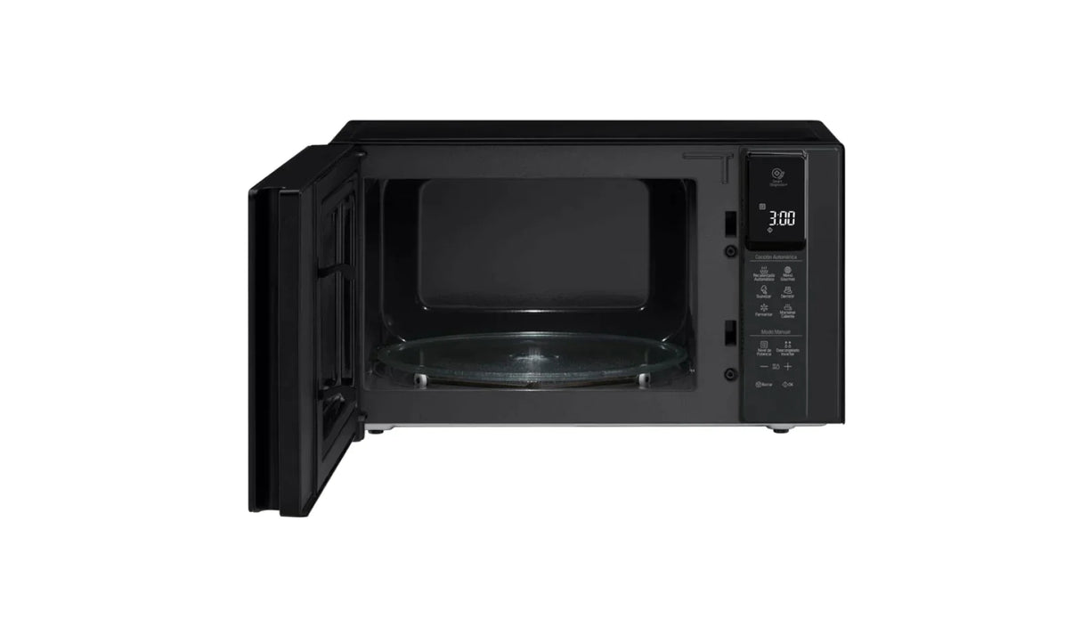 Horno de Microondas NeoChef 1.5 Pies Cúbicos LG MS1596DIR