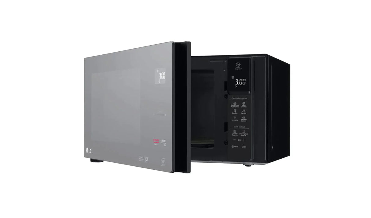 Horno de Microondas NeoChef 1.5 Pies Cúbicos LG MS1596DIR
