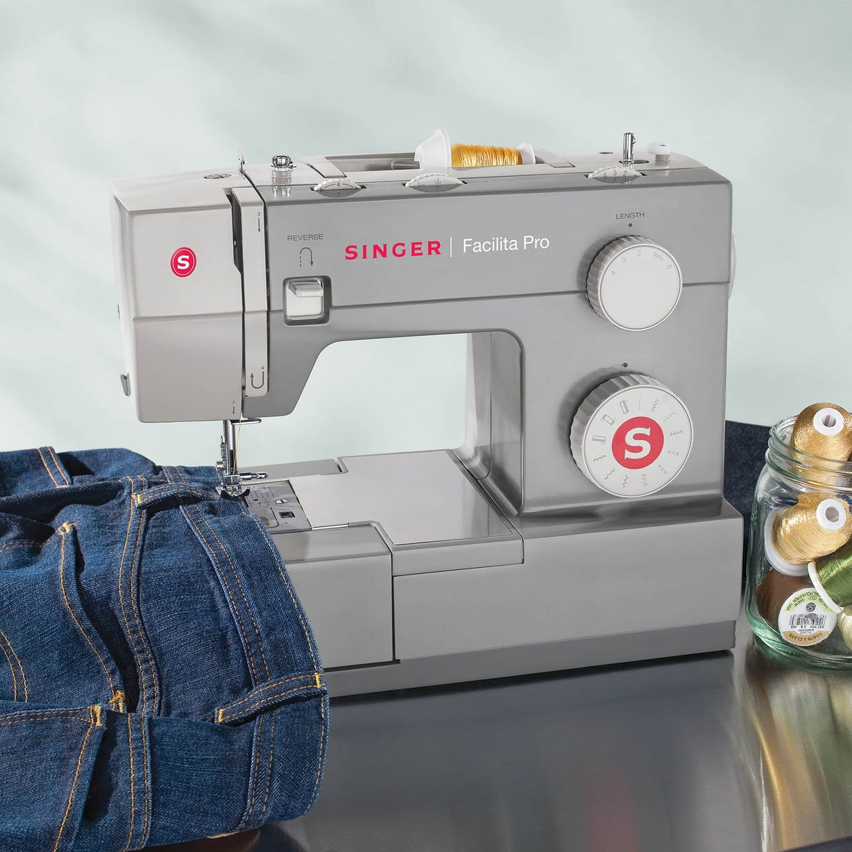 Máquina de Coser Singer Facilita Pro 4411