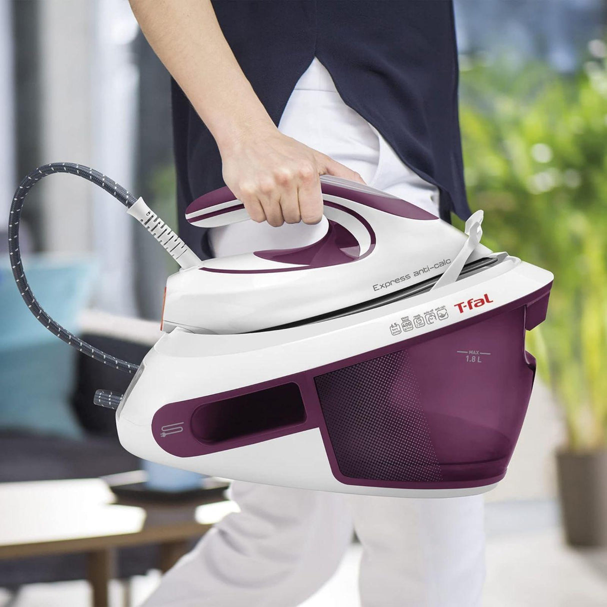 Plancha Central de Vapor T-fal Express Morada SV8031X0