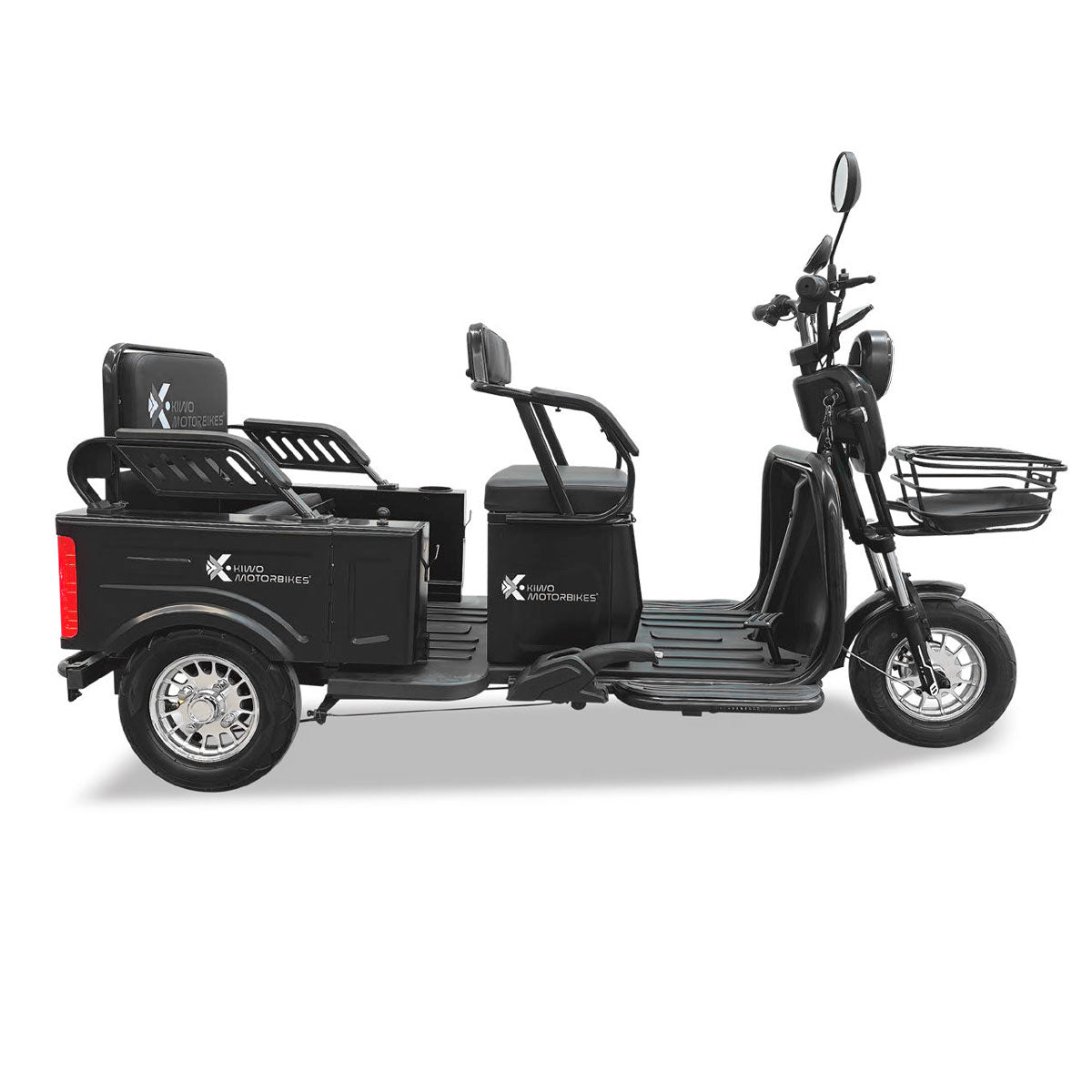 Kiwo, Triciclo Eléctrico para Pasajeros, Modelo BTY003, Color Negro