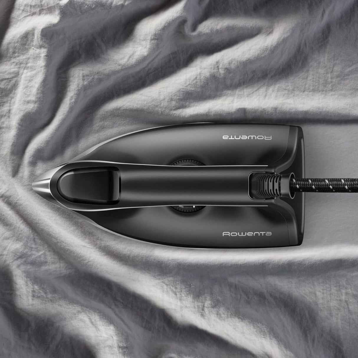 Plancha Central de Vapor Rowenta Compact Steam Pro VR8324U1