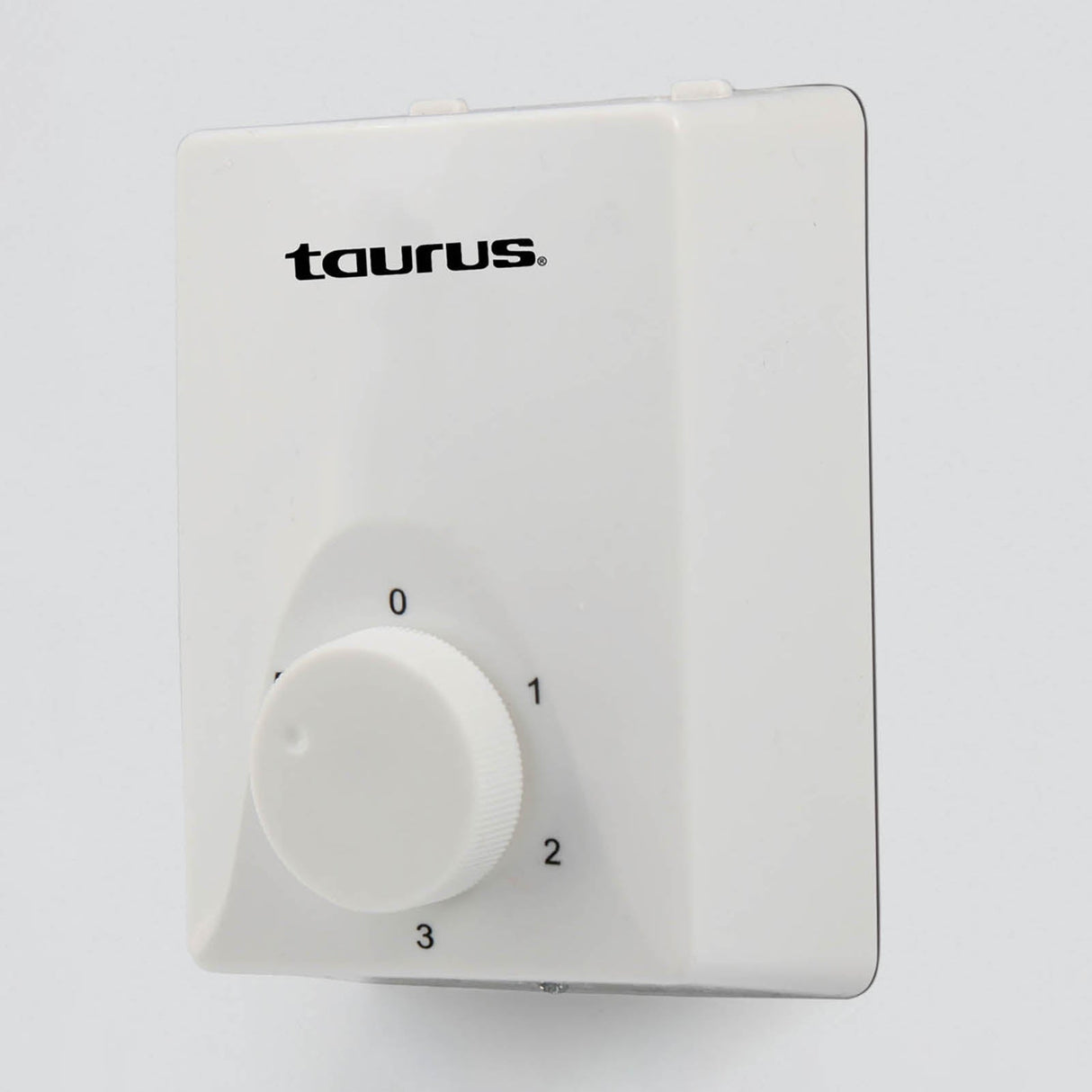 Ventilador de Techo Taurus 56 Pulgadas con Control de Pared 3 Velocidades APUS