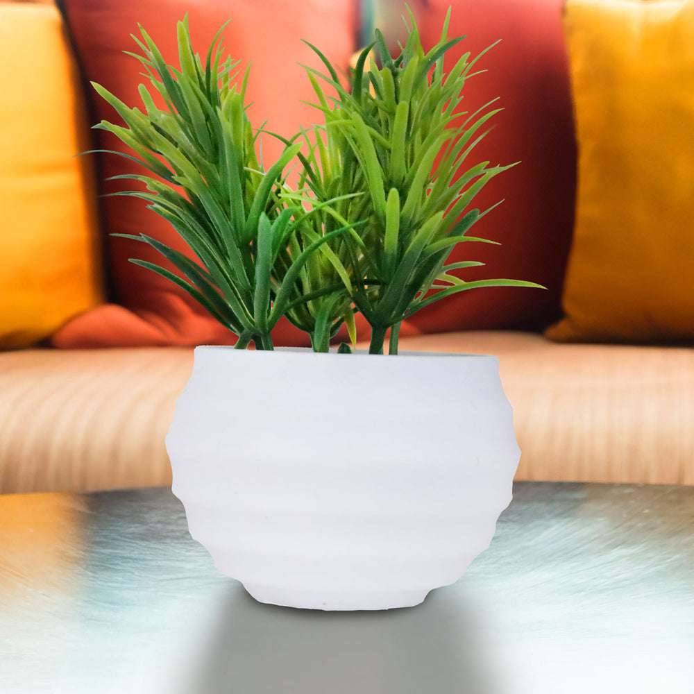 Planta Artificial con Maceta Blanca