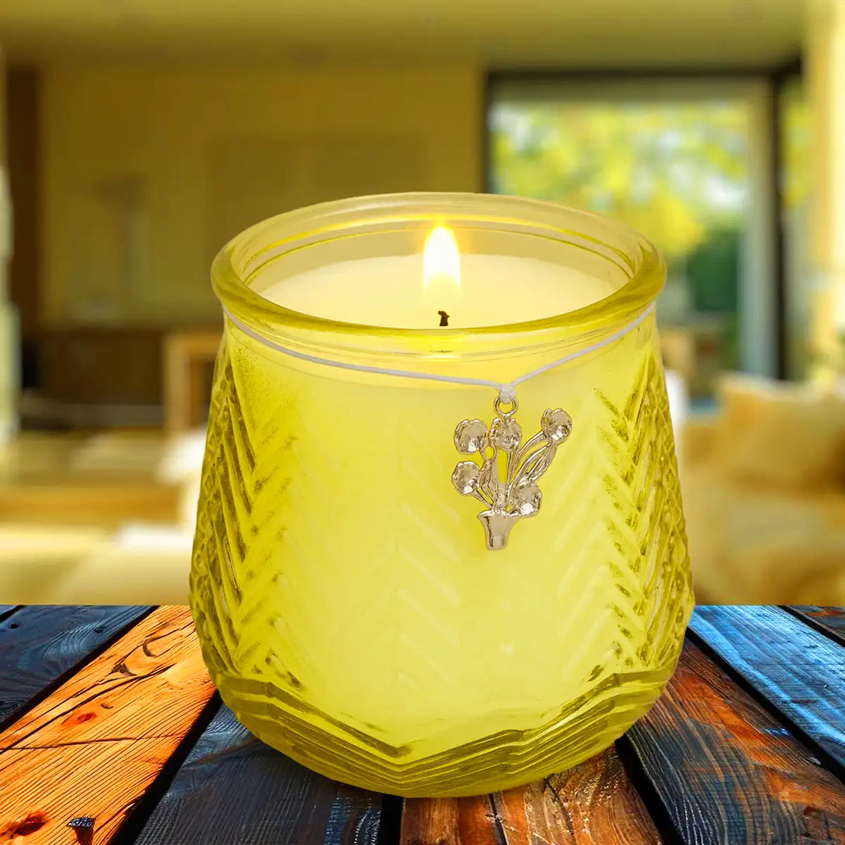 Portavelas de Cristal Texturizado, Color Amarillo