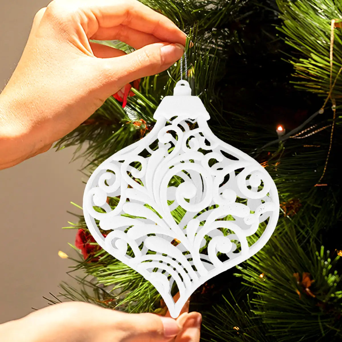 Ornamento Navideño con Glitter, Color Blanco, 17 cm