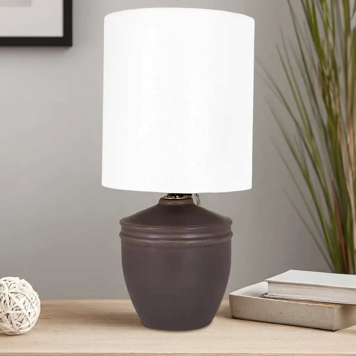 Lámpara de Mesa con Base Gris, Threshold