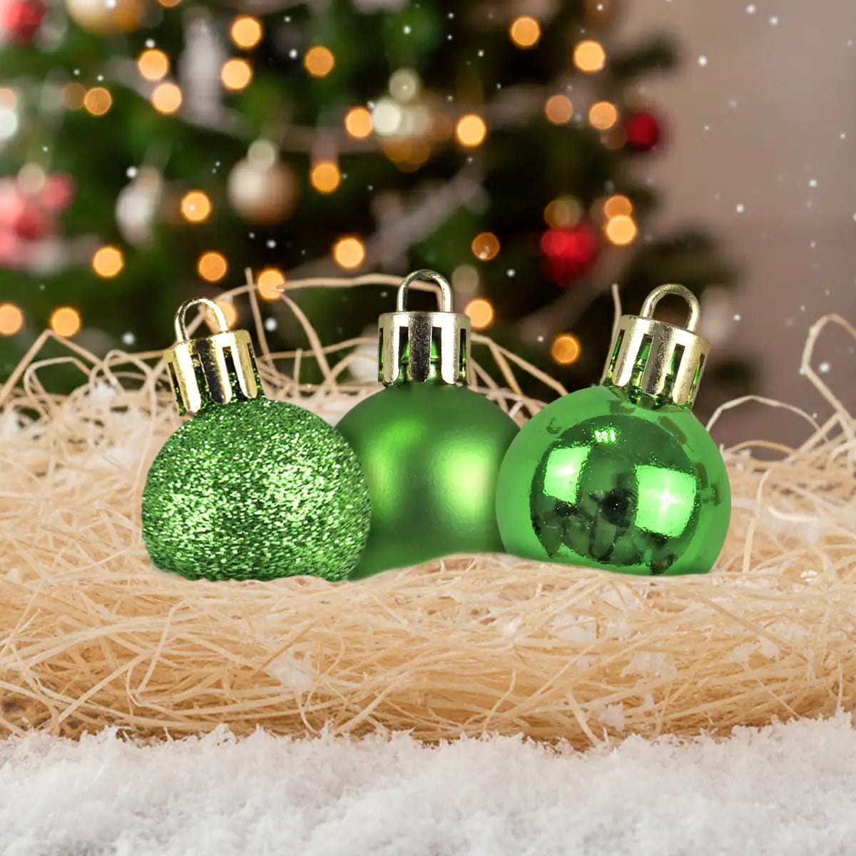 Kit de 12 Esferas Navideñas, Color Verde