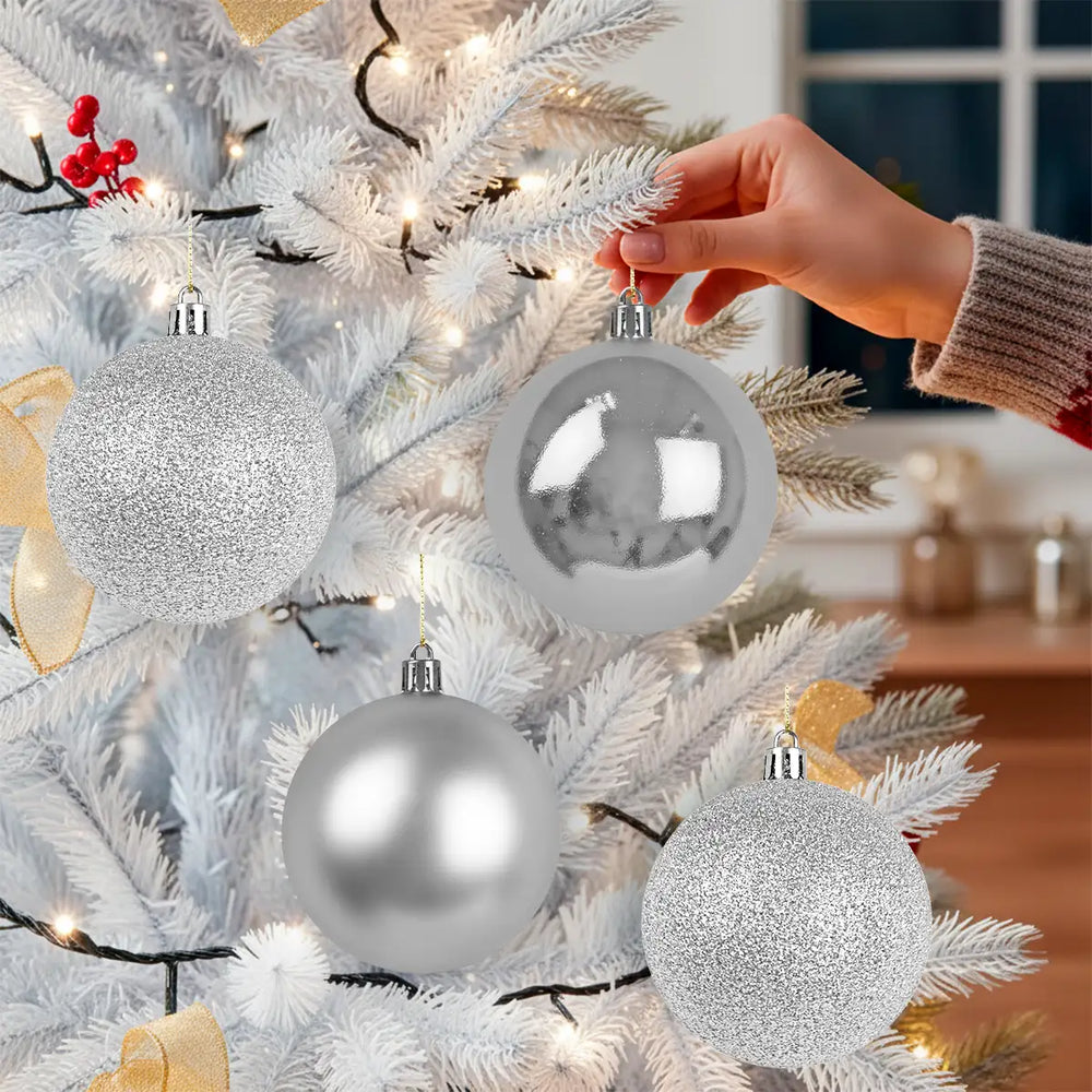 Kit de Esferas Navideñas, 4 pzas, Color Plata