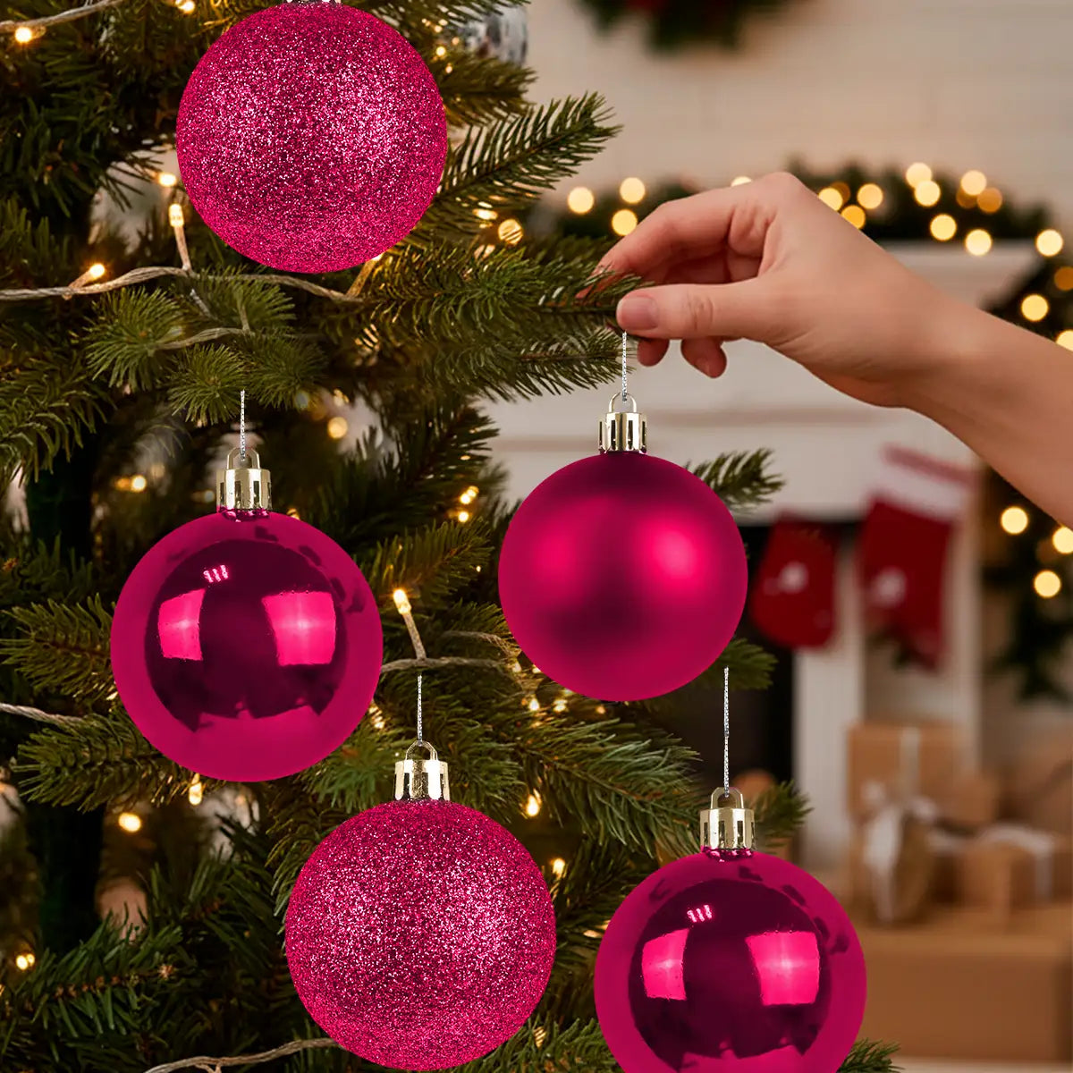 Kit de Esferas Navideñas, 5 pzas, Color Rojo