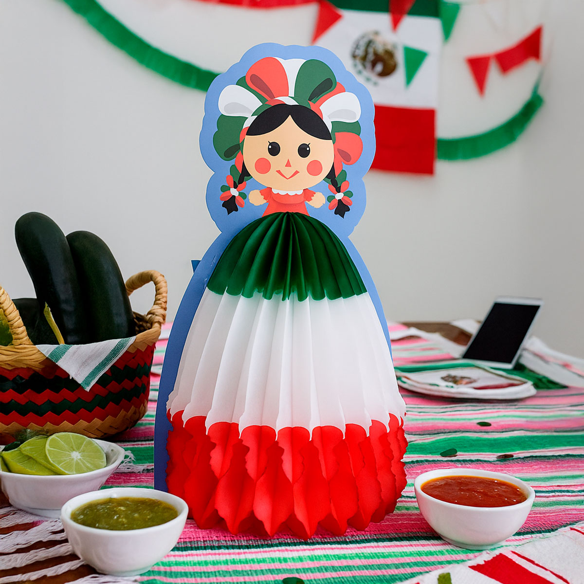 Muñeca, Decoración con Diseño de Fiestas Patrias