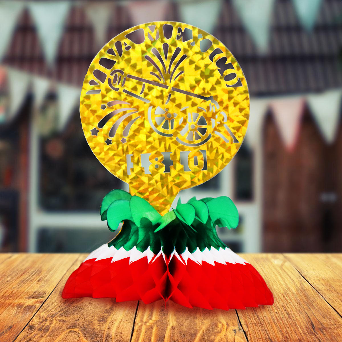 Tanque, Centro de Mesa con Diseño de Fiestas Patrias