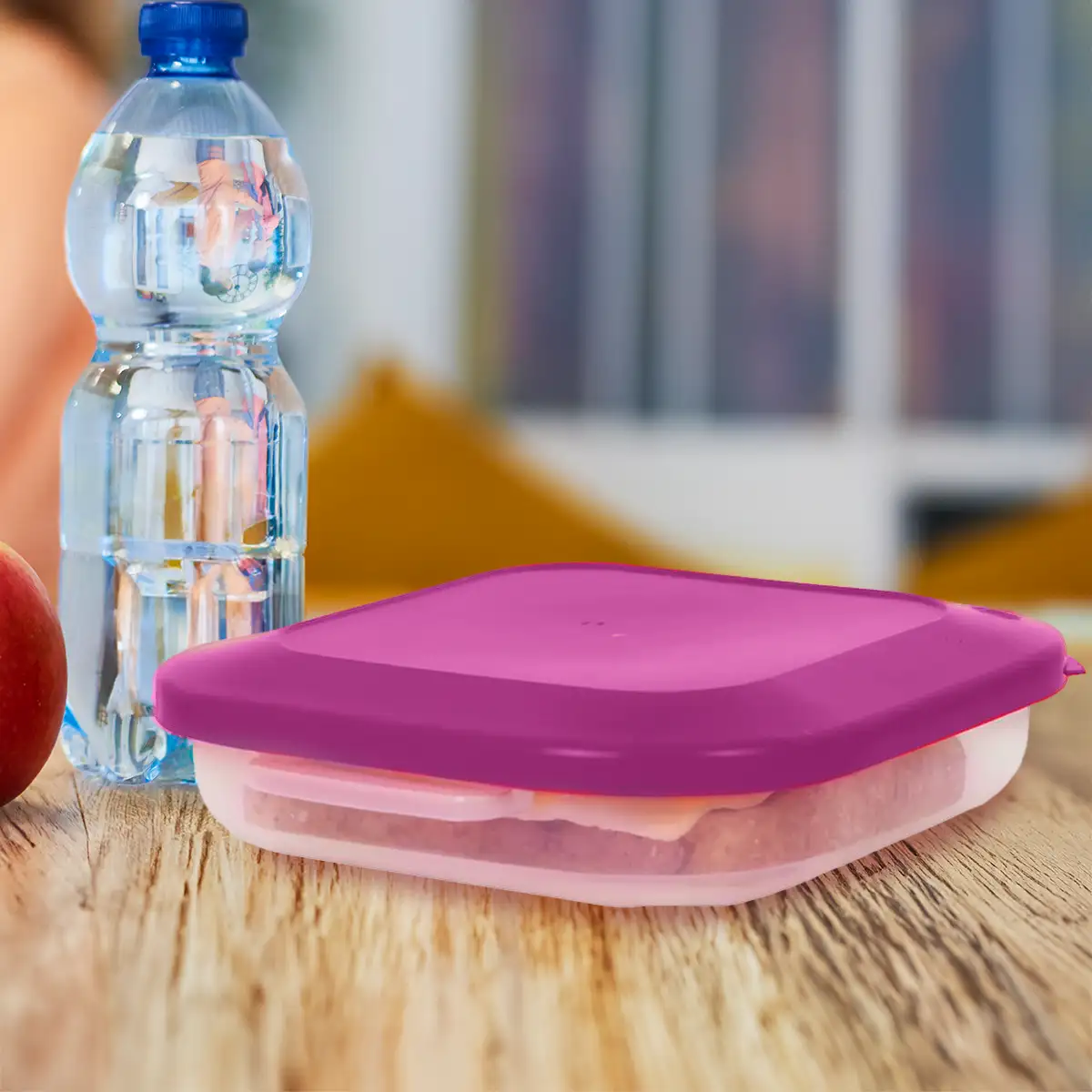 Contenedor Cuadrado de Plástico, Color Morado, 550 ml