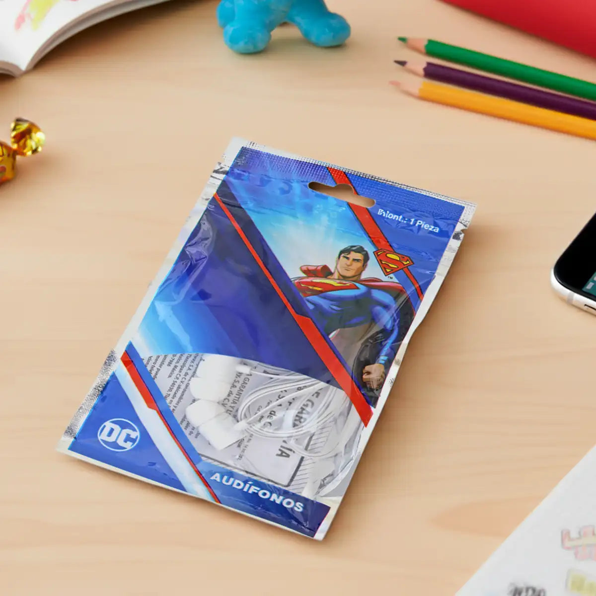 Superman, Audífonos Alámbricos