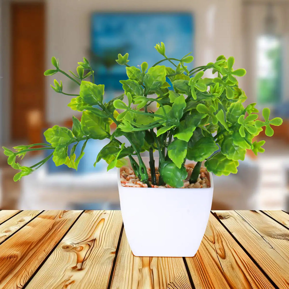 Maceta Color Blanco con Flor Artificial, 10 cm