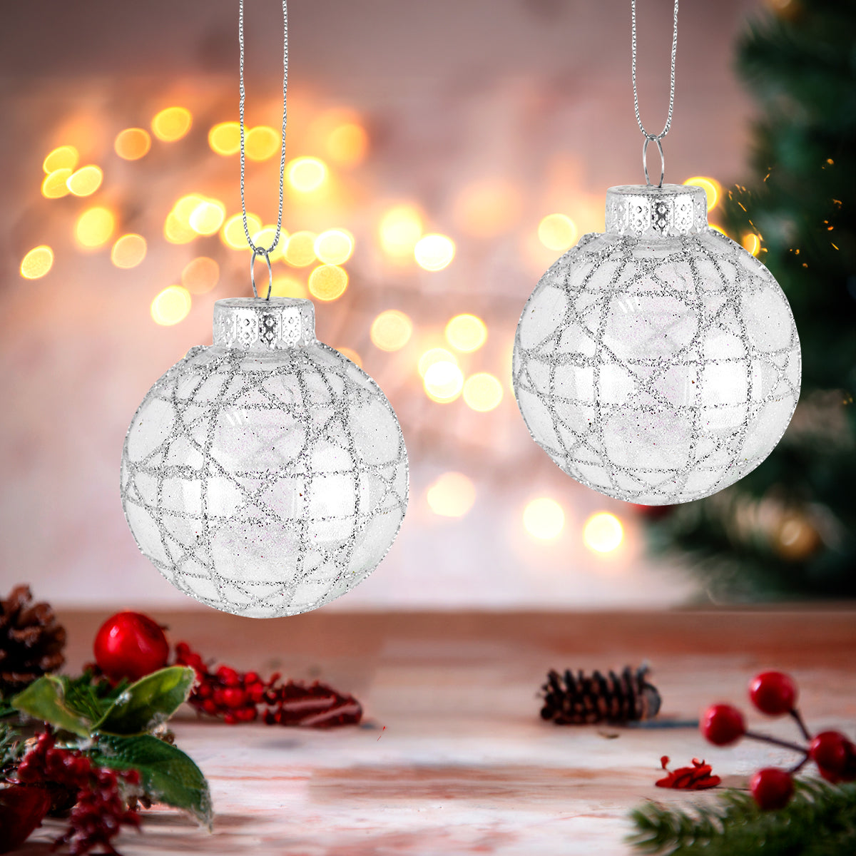 Esferas Navideñas Brillantes con Diseño en Glitter, 2 pzas