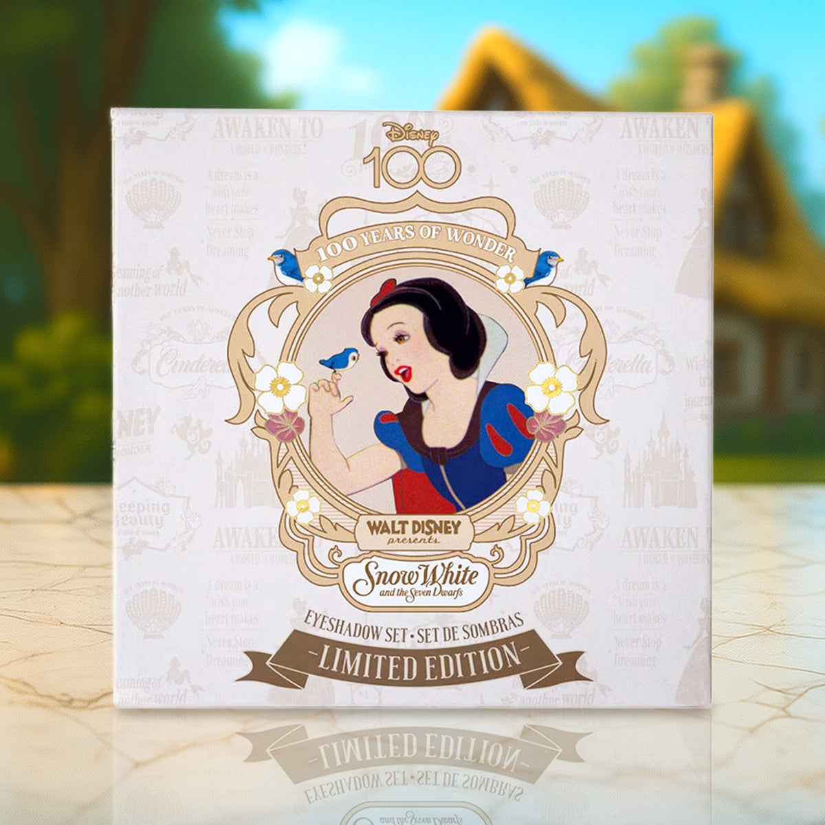 Paleta de Sombras Encanto de Blanca Nieves, Edición Disney 100