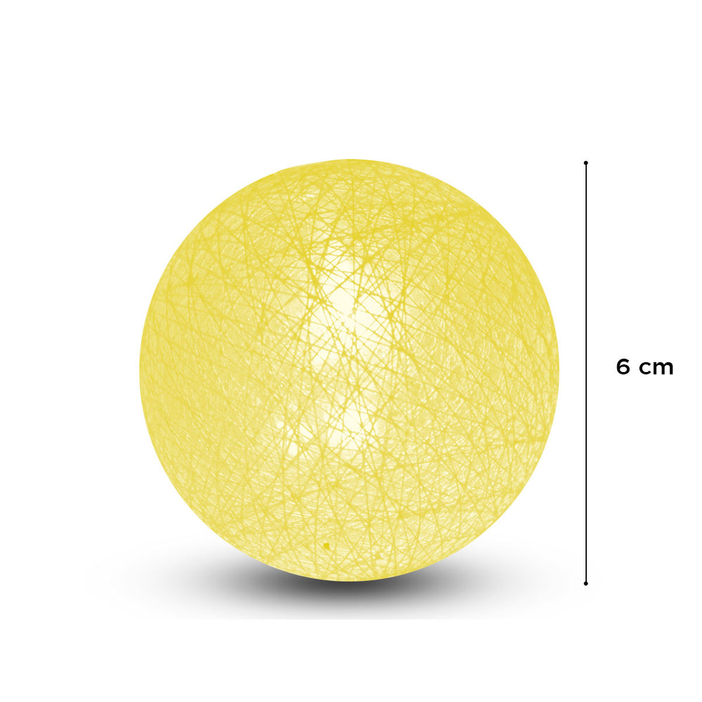 Serie de Esferas con Luz Led color Amarillo, 1.5m