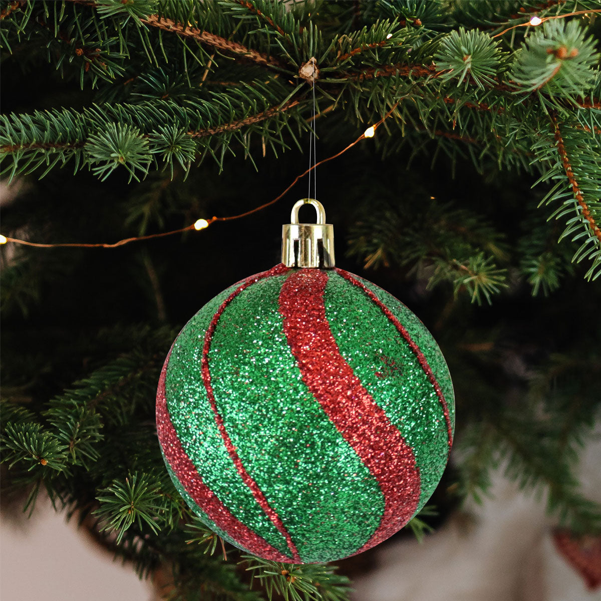 Esferas Redondas color Verde con Rojo, 2pzas.