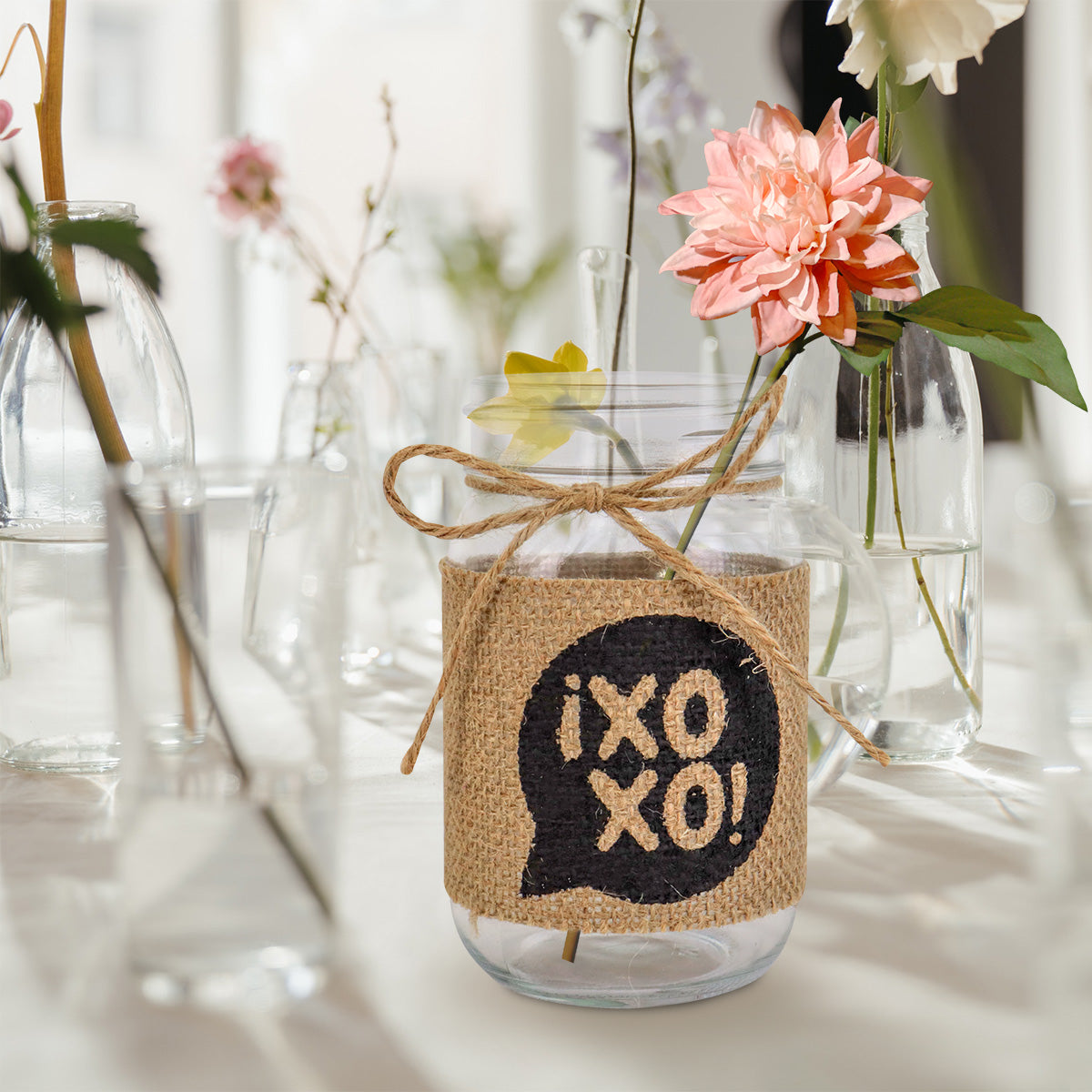 Tarro de Vidrio Mason Jar XOXO Decorado con Yute