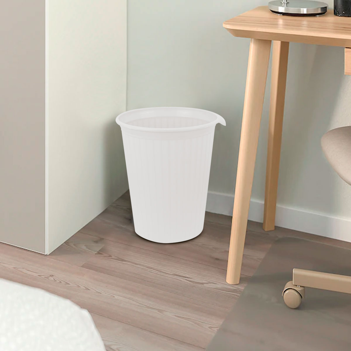 Basurero de plástico color Blanco