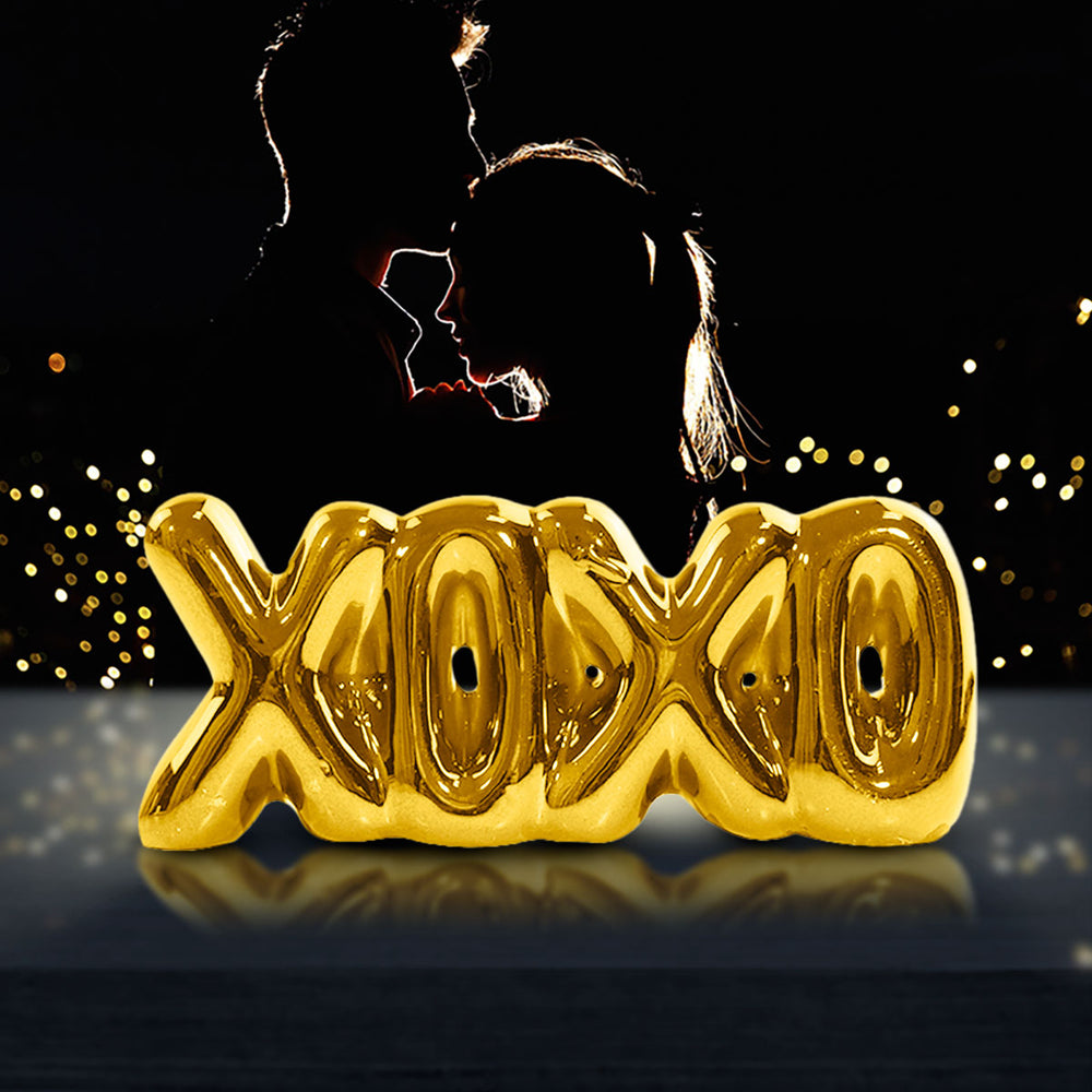 Letrero XOXO Decorativo Brillante, Color Amarillo.